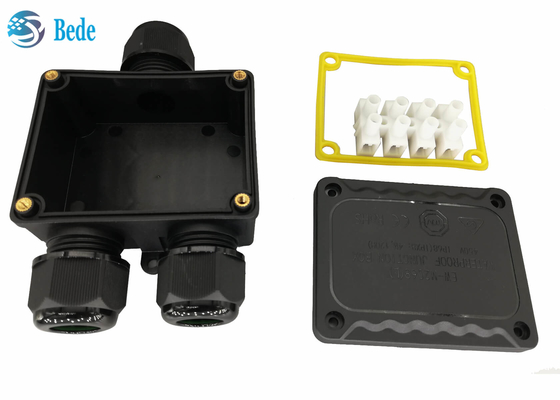 Y Tee Loại dây ngoài trời Hộp nối chống thấm IP68 với các khối đầu cuối
