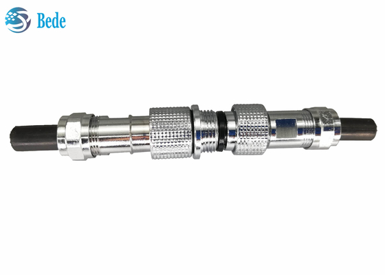Kiểu đế cắm Gx12 Đầu nối hàng không IP67 Chống nước 2 ~ 7 Pin 3A 200V