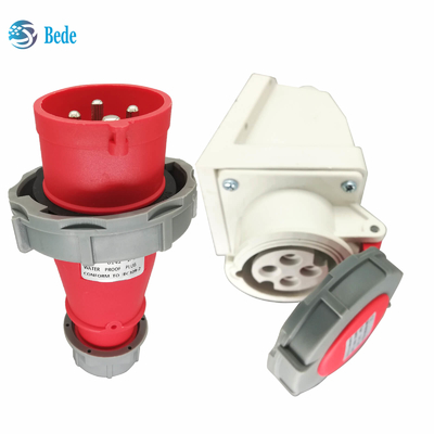4 pin IP67 Industrial Electric Socket với 16A / 380 ~ 415V loại gắn tường
