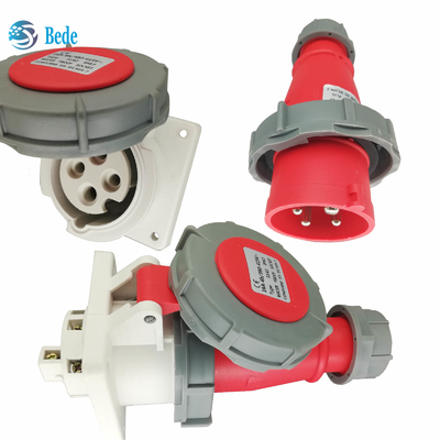 4 pin Industrial Plug And Panel Mounting Socket 32A 380 ~ 415V Mức độ bảo vệ IP67